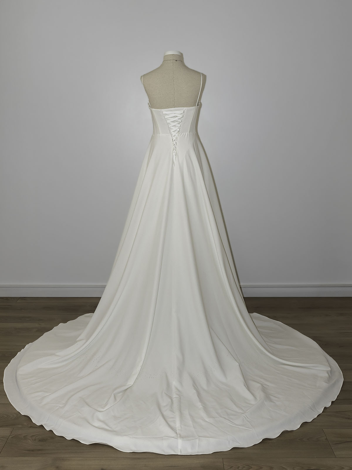 Robe de mariée Ether de dos