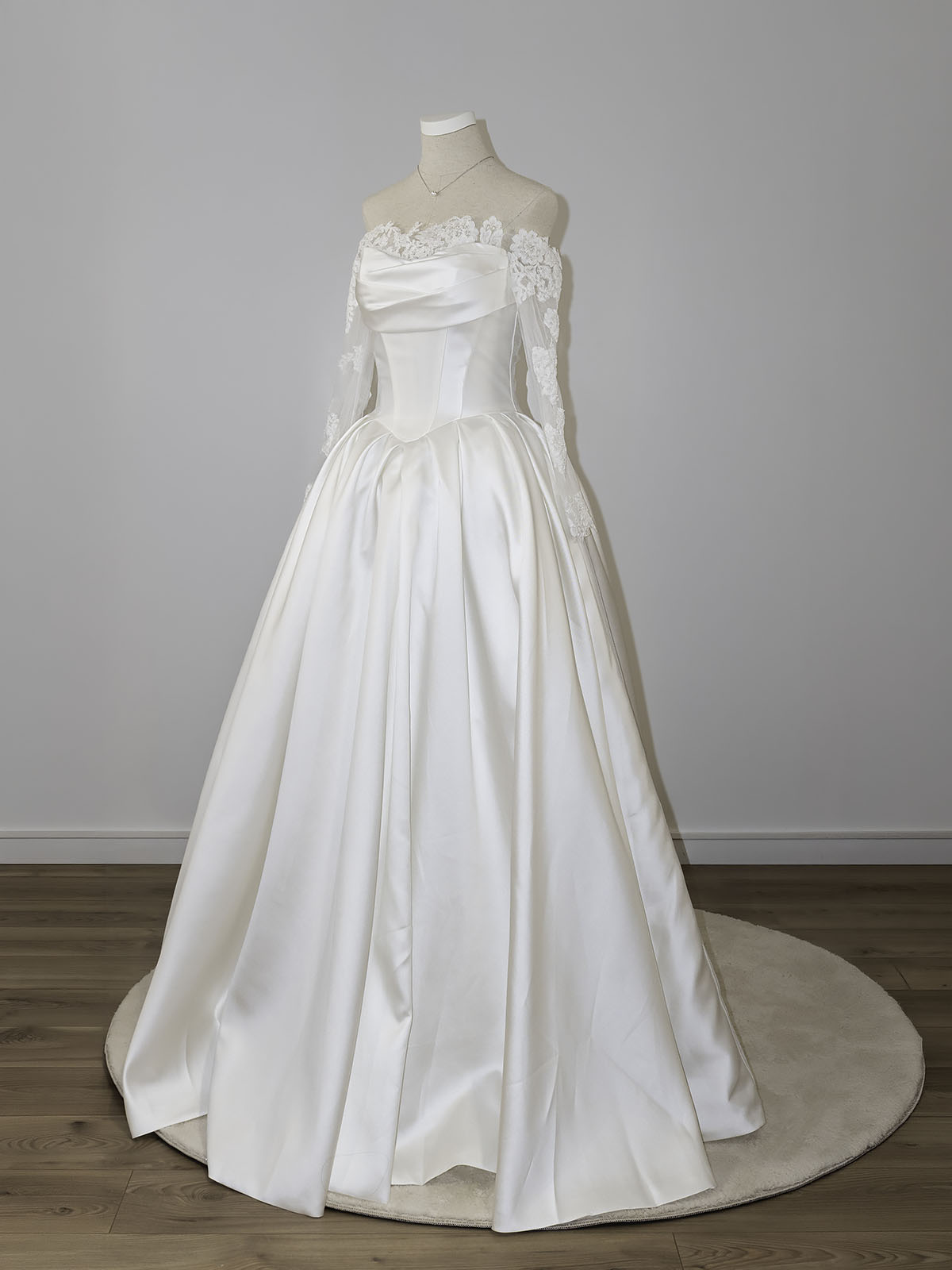 Robe de mariée Ivoire avec manches