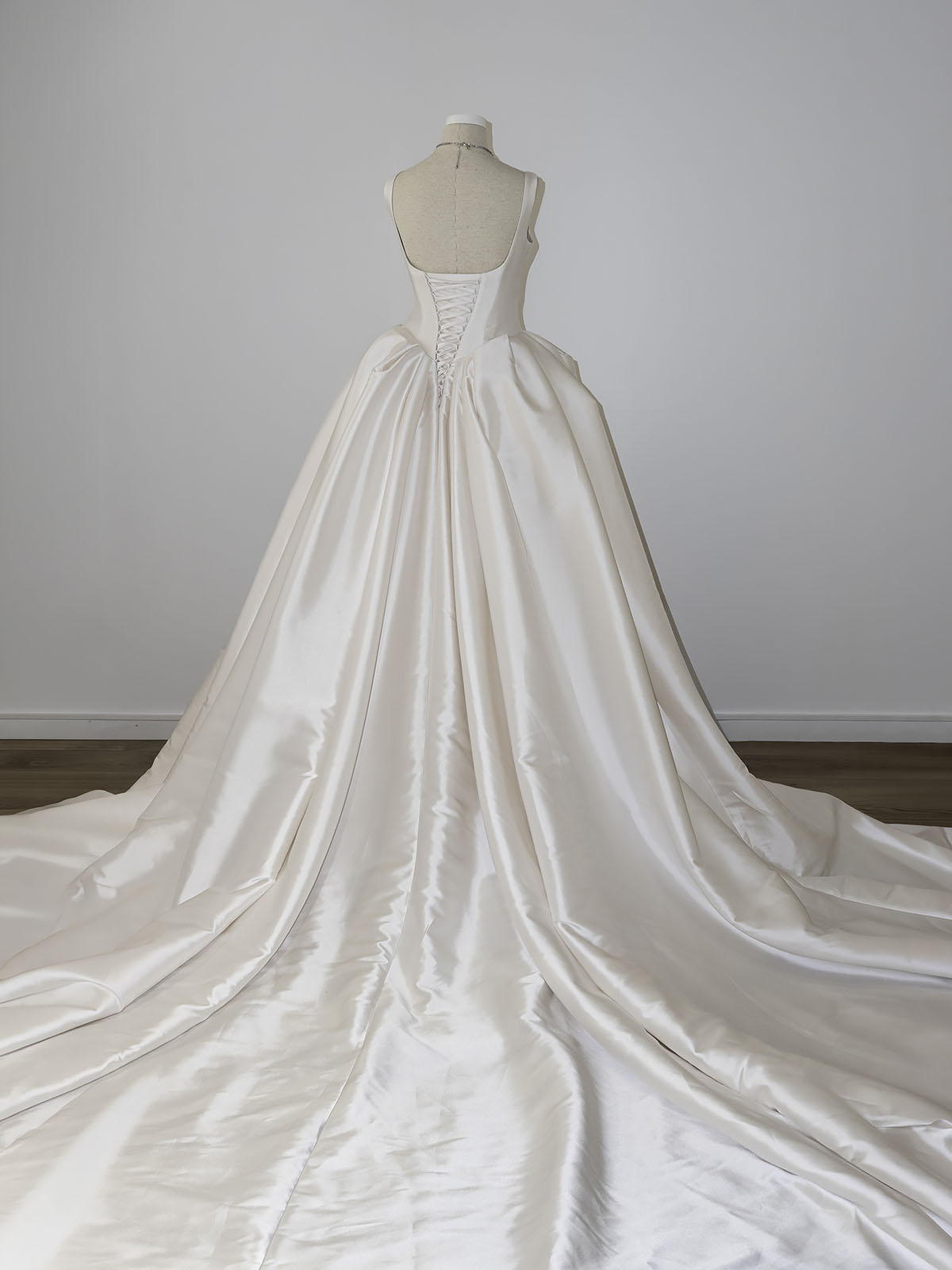 Robe de mariée Victoire de dos